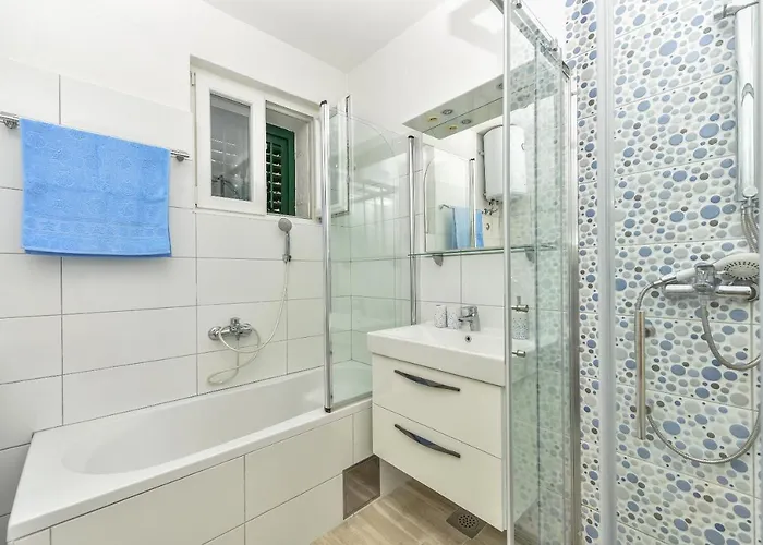 Moga Dida Μακάρσκα